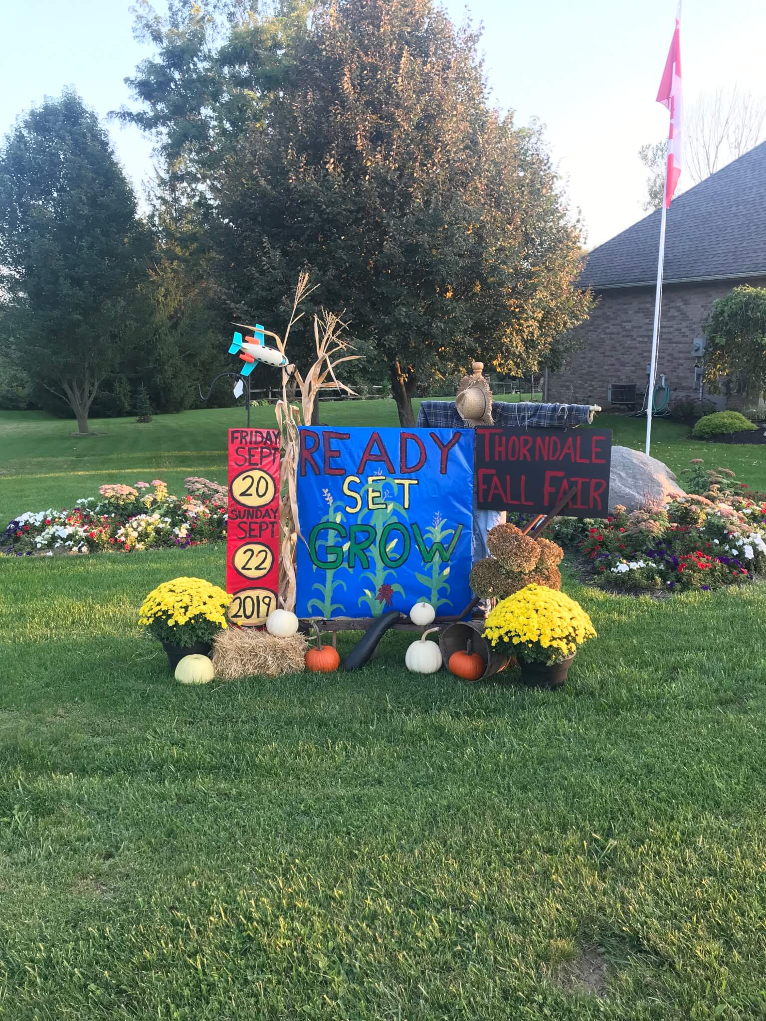 Yard Decoration Contest